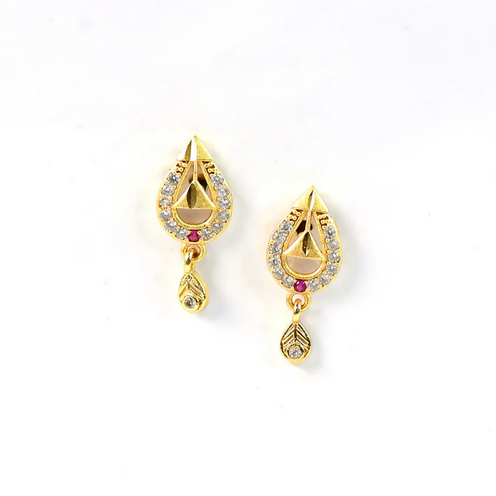 Premium Teardrop Gold Earrings with Cutwork Design & Hanging Stone