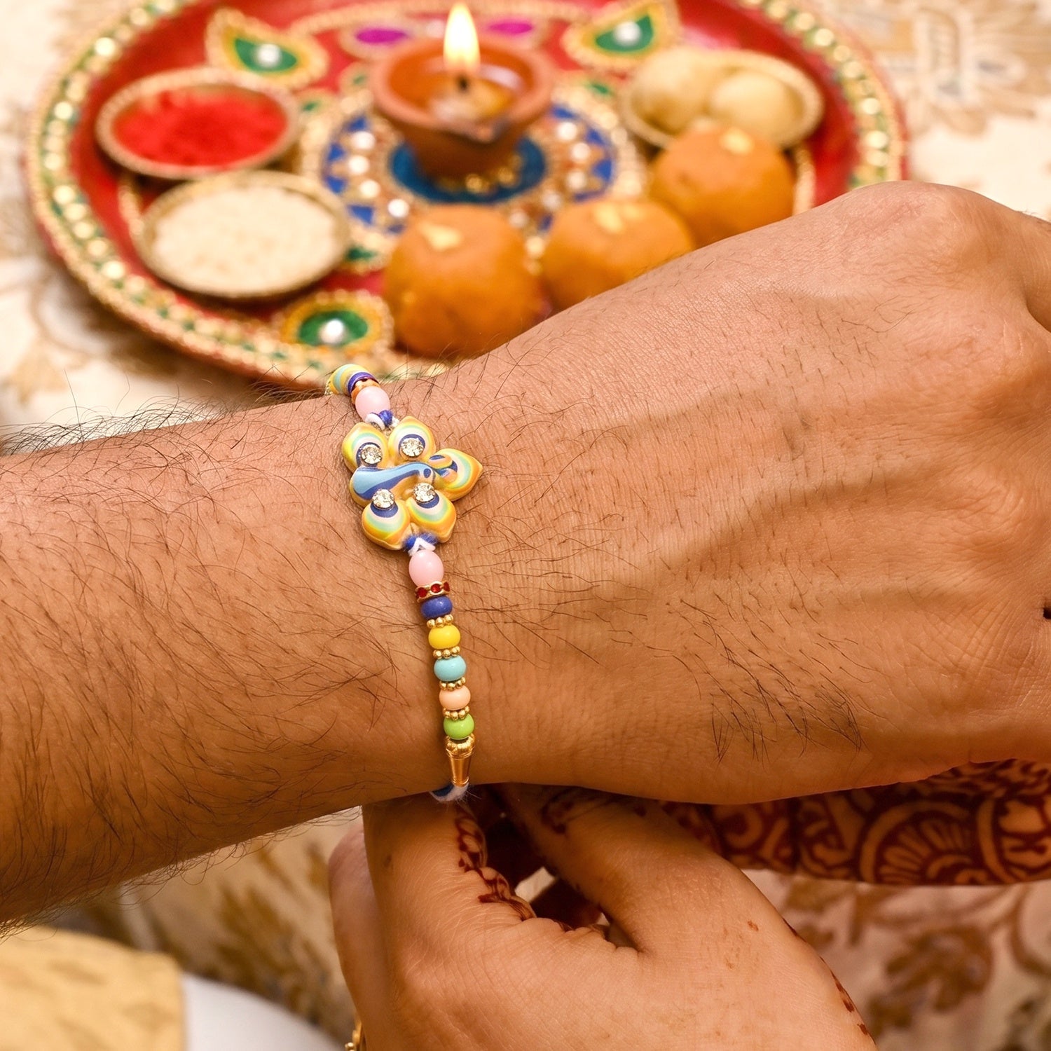 Rakshabandhan Peacock Feather Rakhi Elegant Traditional Design (5pcs)
