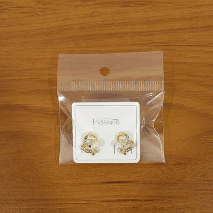 Elegant Pearl & Crystal Heart Design Stud Earrings for Women