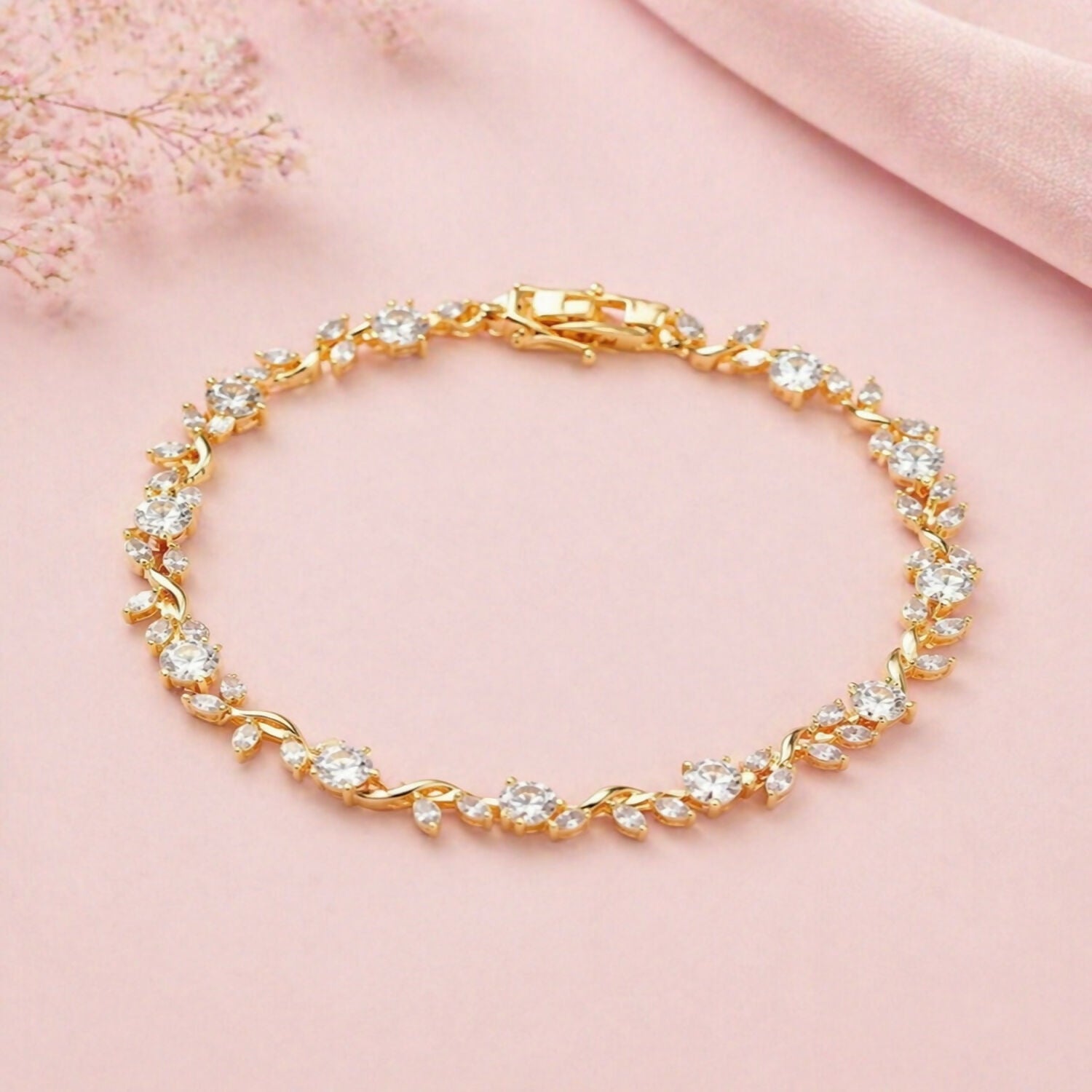 Gold-Plated Tulip Lava Stone Crystal Vine Bracelet for Women
