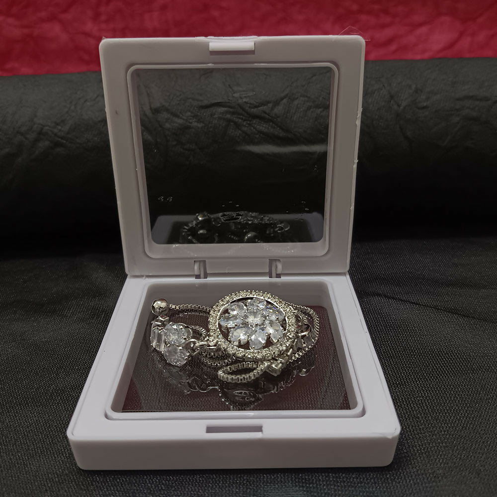 Luxury AD Floral Motif Bracelet perfect for all functions