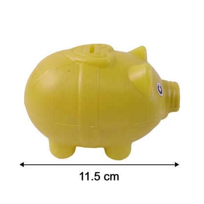 Small piggy money bank size view