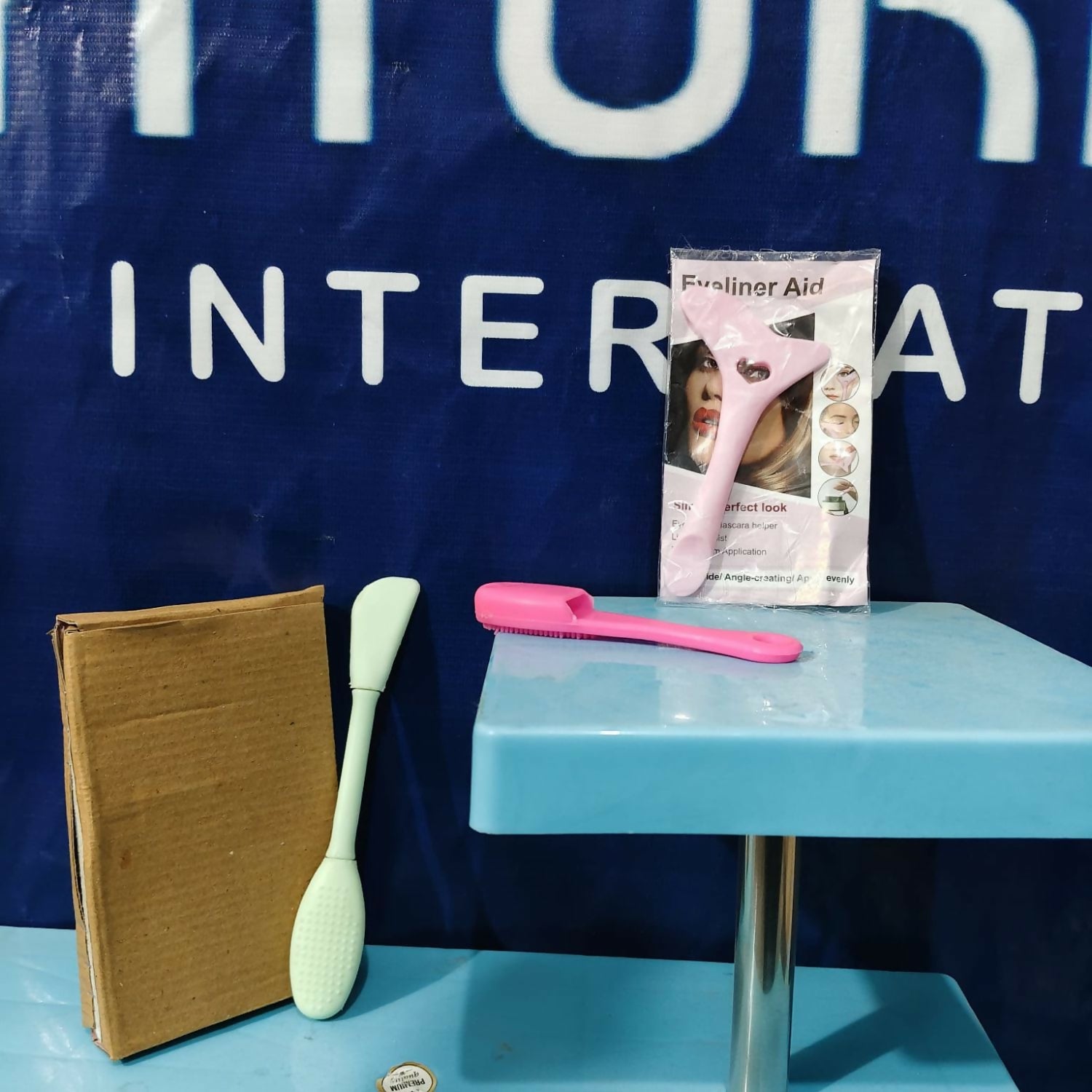 Face Scrubber and Eyeliner Combo 3 Pcs Set