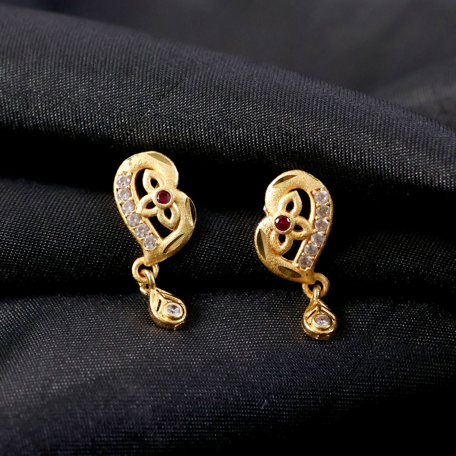 Decorative Leaf Pattern Gold Stud Earrings With Embedded Stones And Drop Element