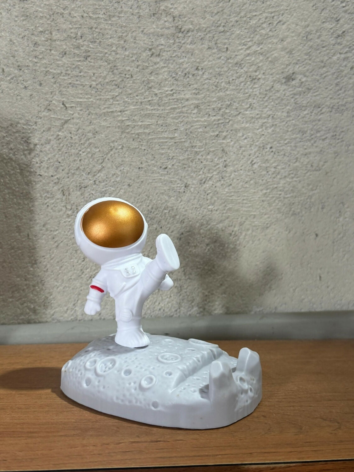 Astronaut Mobile Phone Holder Stand for Desk | Cute Space Theme Decor Gift