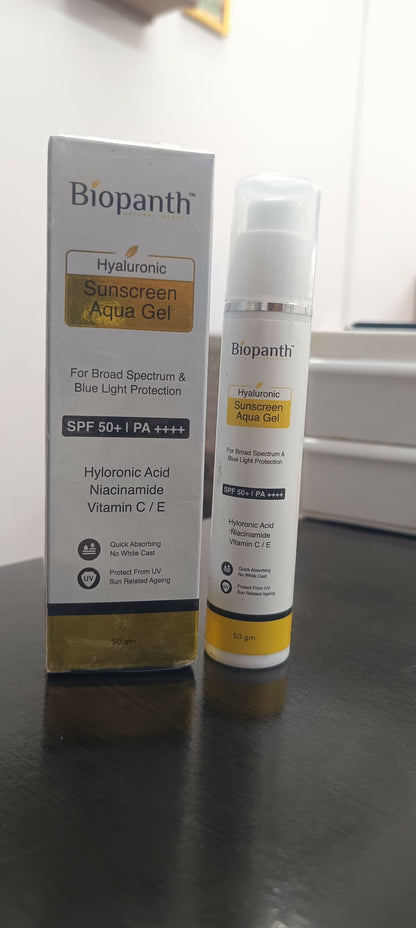 Close-up of the aqua gel sunscreen with Niacinamide and Vitamin C ingredients