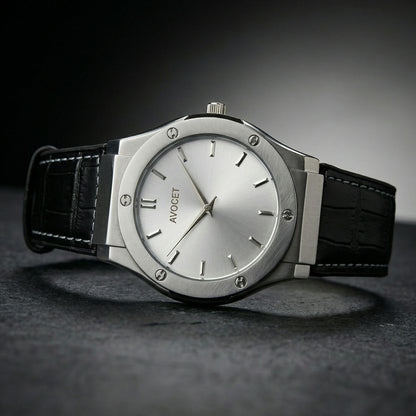 Elegant Silver Dial Analog Wrist Watch with Premium Textured Strap for Men