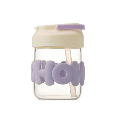HOHO glass milk jar with silicone lid and straw detail