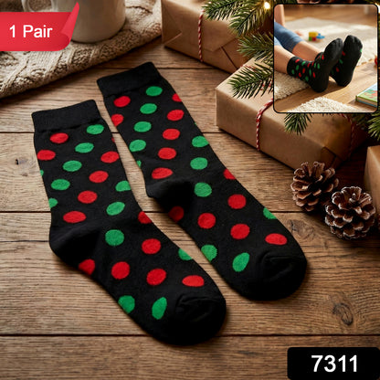 Stylish Polka Dot Socks for Men and Women (1 Set)