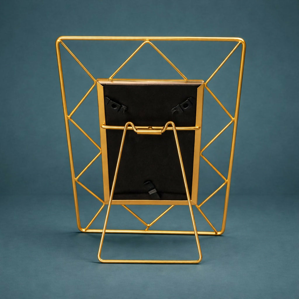 Geometric Metal Photo Frame Table Decor Stand Display Frame
