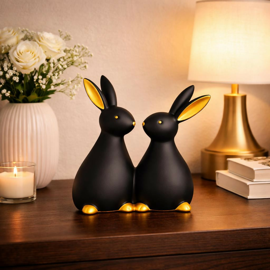 Front angle of decorative rabbit couple showpiece for home décor