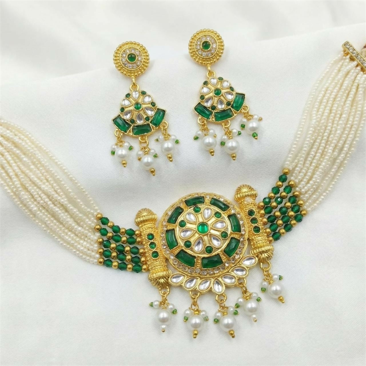 Bridal Green Kundan & Pearl Necklace with Earrings