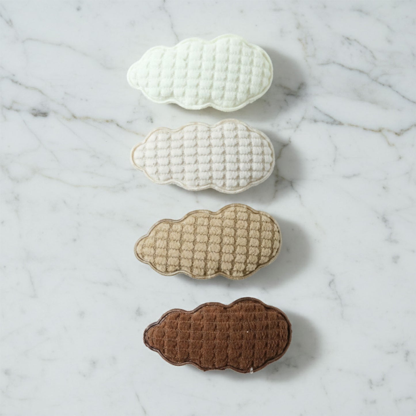 Detailed Quilted Hair Clip Texture