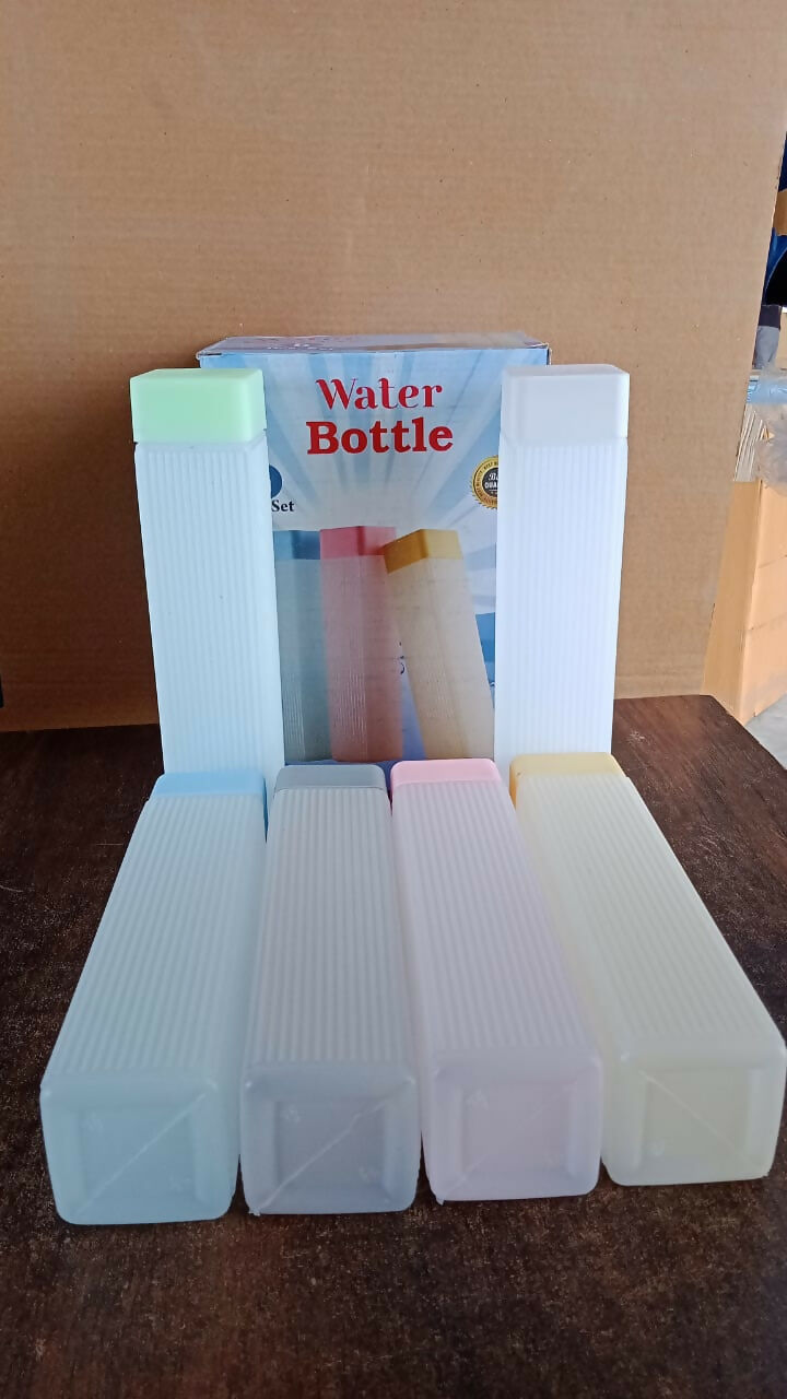 08_12307_6in1_plastic_square_water_bottles