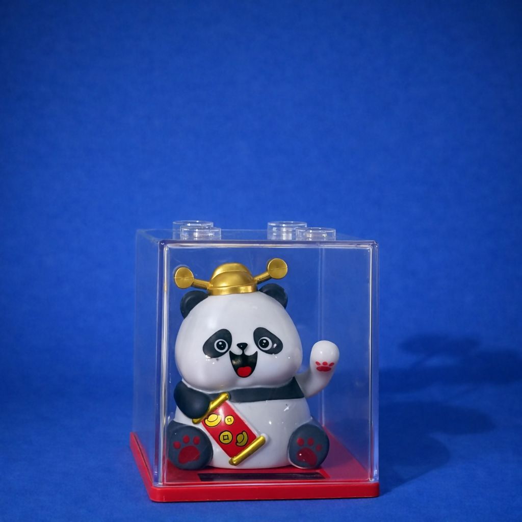 Solar Powered Lucky Panda Waving Toy – Auto Hand Moving Dashboard Decor