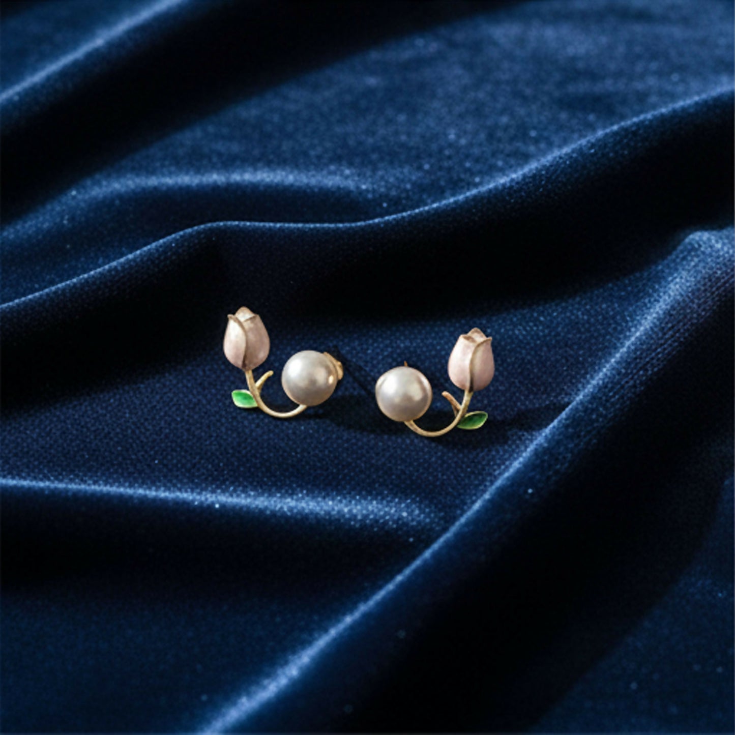 Dainty Enamel Tulip & Round Pearl Korean Style Earrings – Chic Nature-Inspired Jewelry