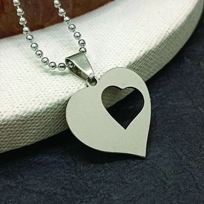 Heart Shaped Chain Pendant For Men And Women