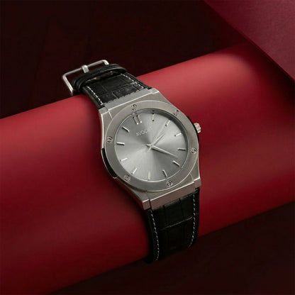 Elegant Silver Dial Analog Wrist Watch with Premium Textured Strap for Men