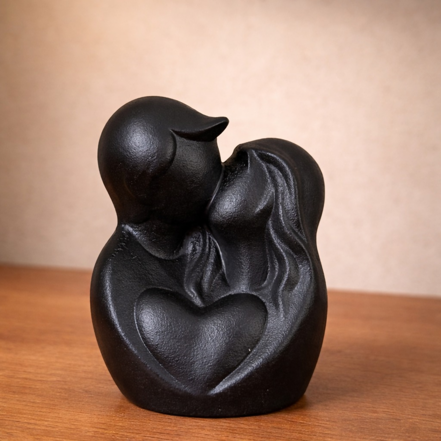 Black Couple Figurine with Heart | Modern Romantic Home Decor Showpiece