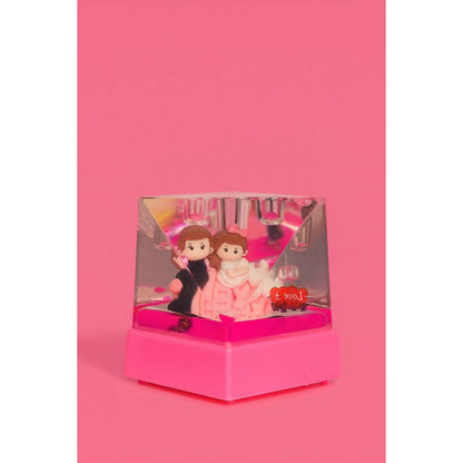 Romantic Couple Love Water Globe with Glitter Liquid Effect and Cute Figurines – Decorative Tabletop Showpiece with Heart Design – Ideal Anniversary, Birthday, Wedding and Valentine’s Day Gift for Couples