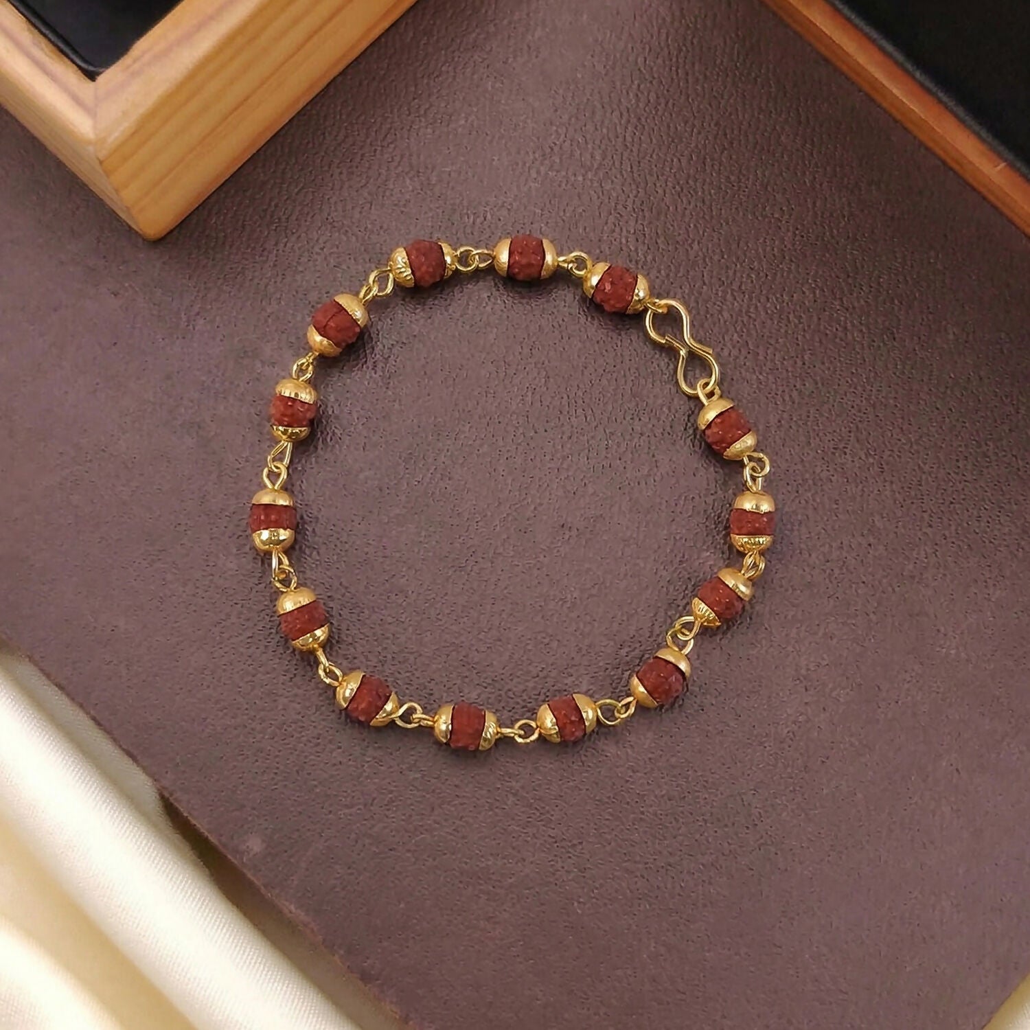 Traditional Beaded Rudraksha Necklace & Bracelet Set with Pendant