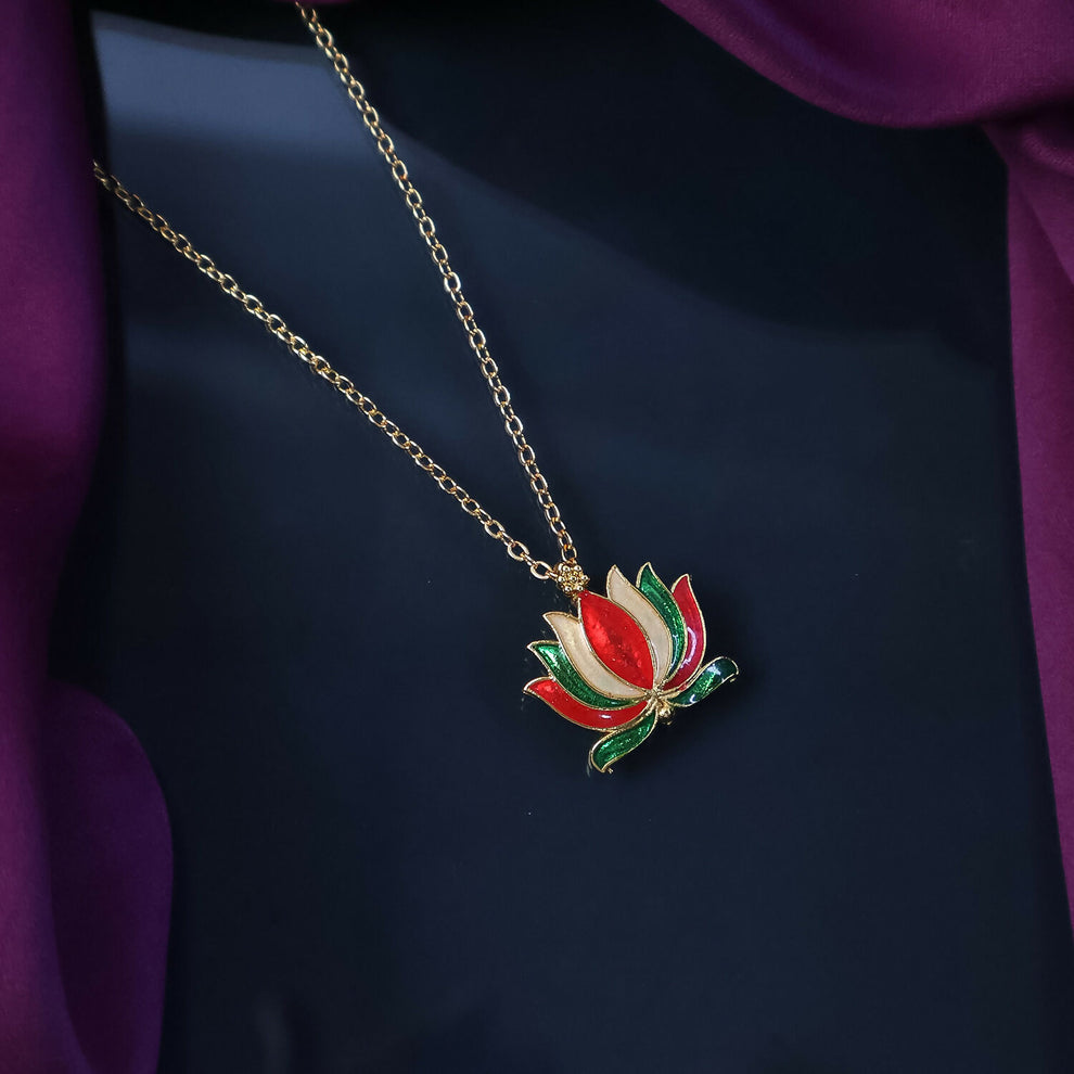 Traditional Lotus Flower Design Pendant Necklace with Chain for Women