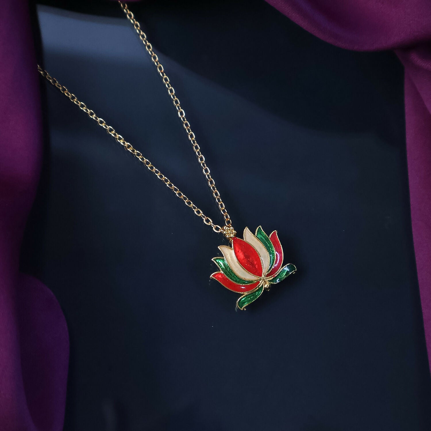 Traditional Lotus Flower Design Pendant Necklace with Chain for Women