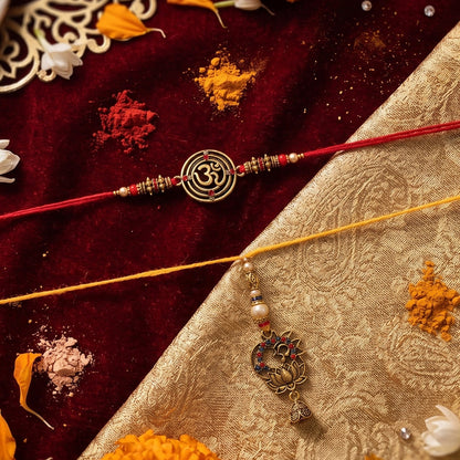 Spiral Charm Bhabhi Rakhi detailed view