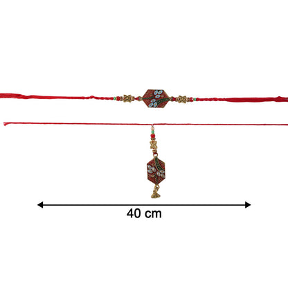 Detailed view of Meenakari Pot Bhabhi Rakhi coloring