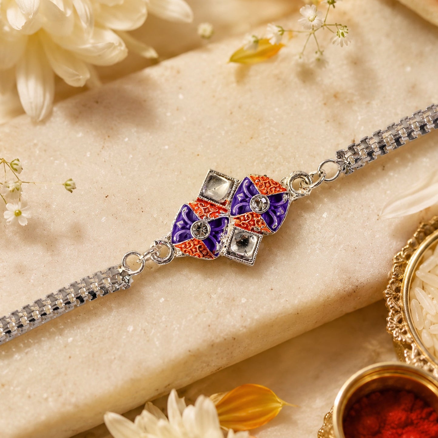 Geometric Kundan Silver Chain Rakhi with Diamond Shape Center Charm Detail