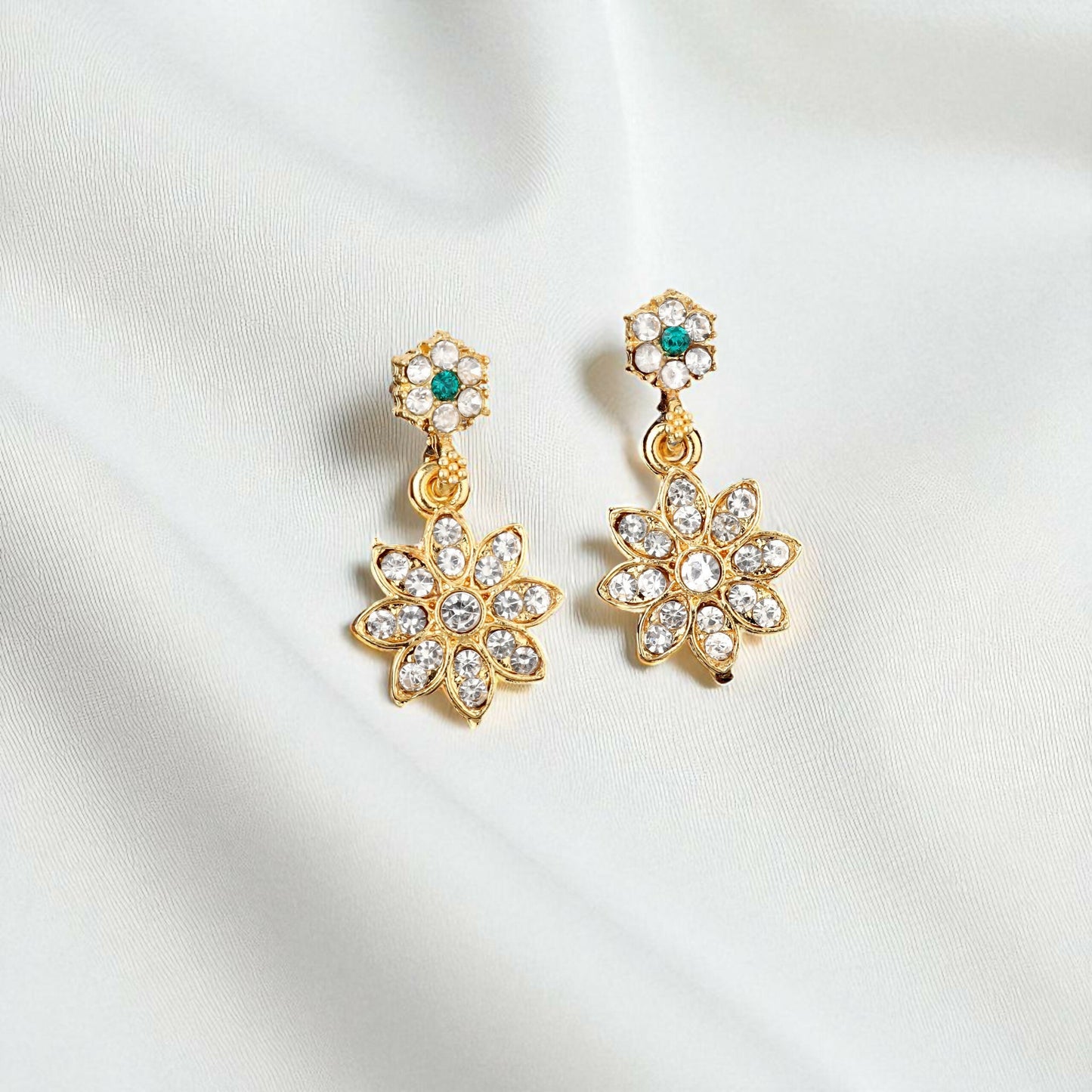 Gold-Plated Emerald Green & Diamond-Look Floral Choker Necklace Set