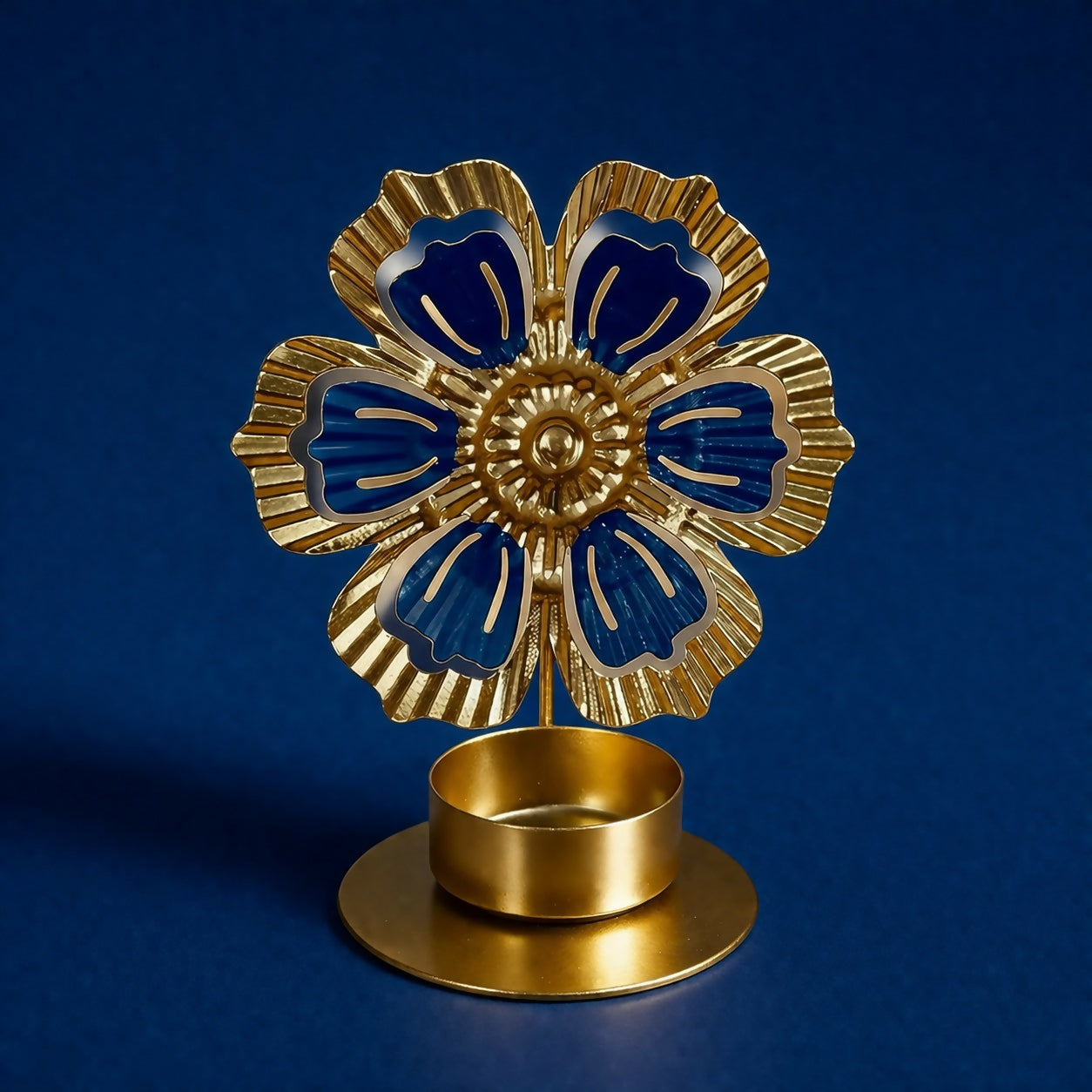 Metal Flower Tealight Candle Holder Decorative Table Showpiece