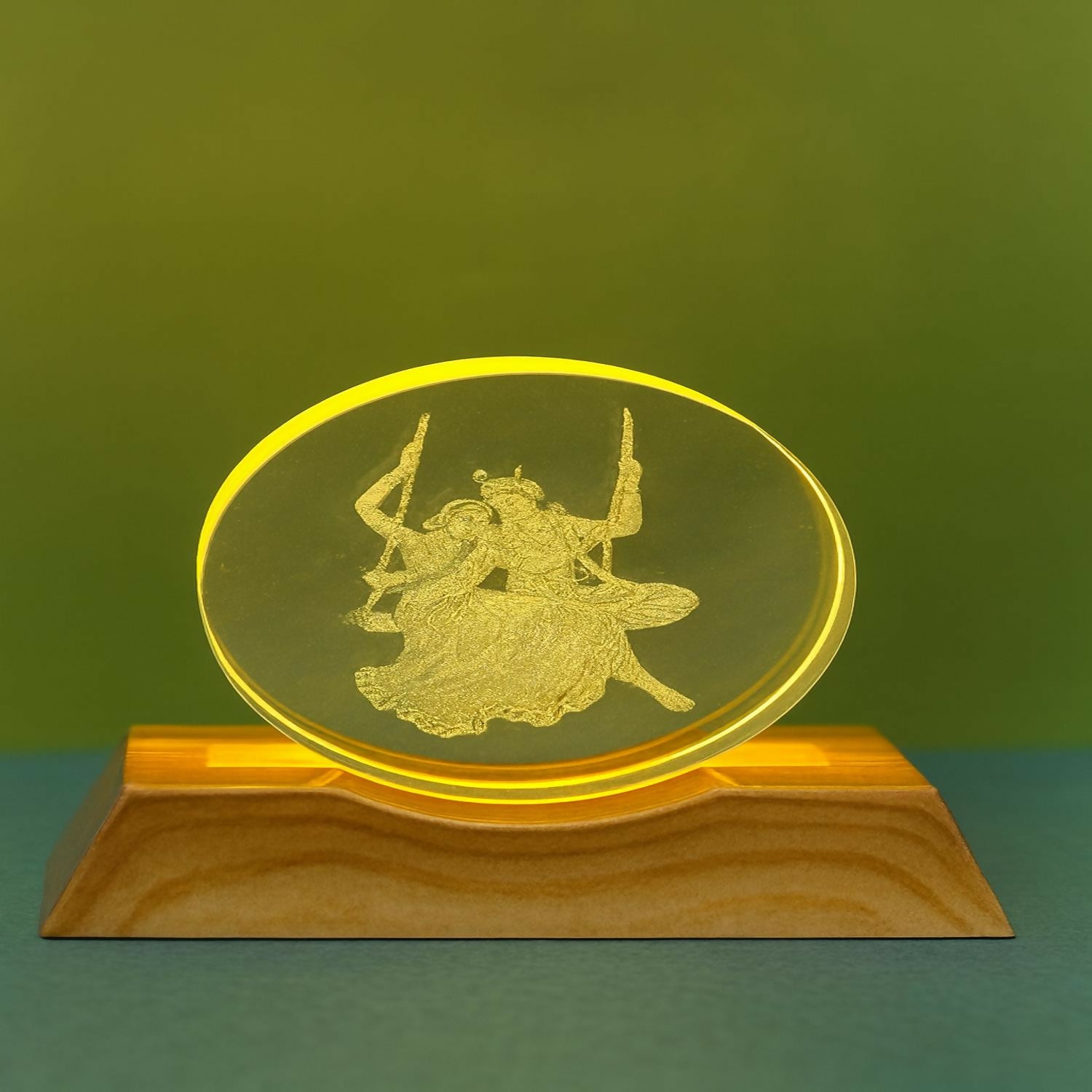 Premium Radha Krishna LED Crystal Showpiece with Wooden Base | 3D Laser Engraved Radha Krishna Idol Light | Decorative Night Lamp for Home Temple, Living Room, Gift & Festive Decor | Warm LED Glow Spiritual Table Showpiece
