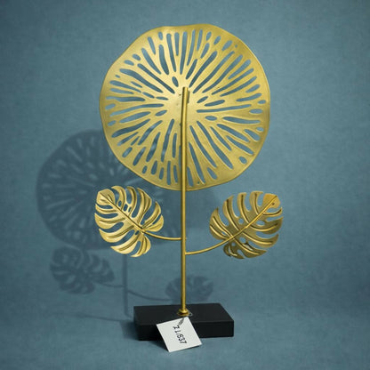 Stylish metal flower decor for home and office