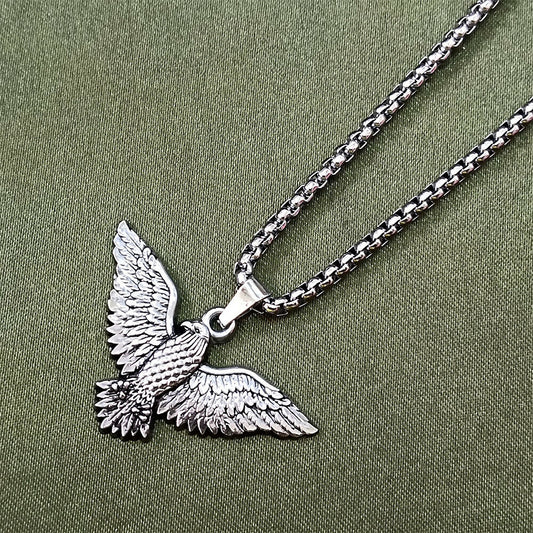 Winged Eagle Chain Pendant For Men and Women