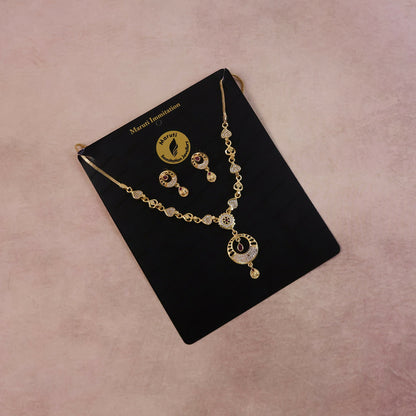 Vintage Royal Inspired Necklace Set with Traditional Statement Design