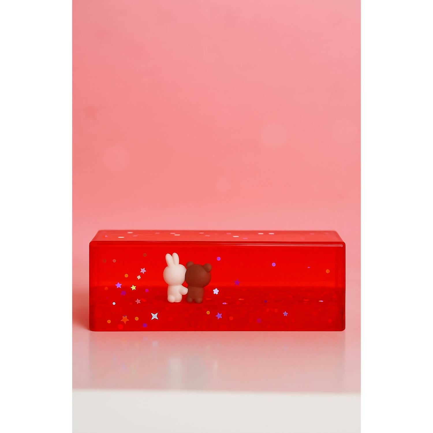 Cute Bear and Bunny Love Figurine in Transparent Display Box with Glitter & Stars – Romantic Decorative Showpiece for Desk, Tabletop, Gifting, Anniversary, Wedding & Valentine’s Day