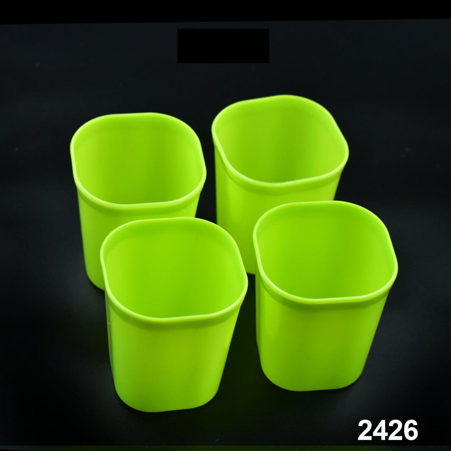 Set of 4 unbreakable plastic glasses for juice, water, milk.