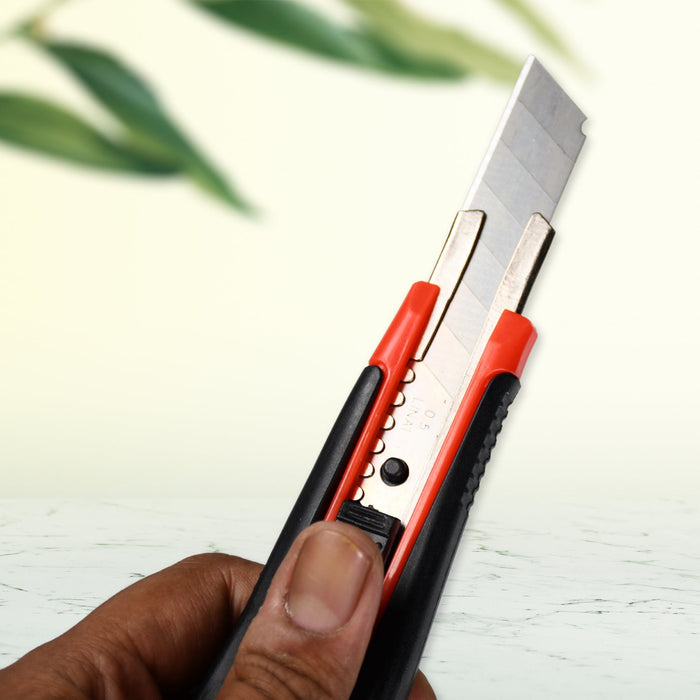 7532 Heavy Duty 18 mm Cutter Knife Set With Rubbered Handle With Extra ...