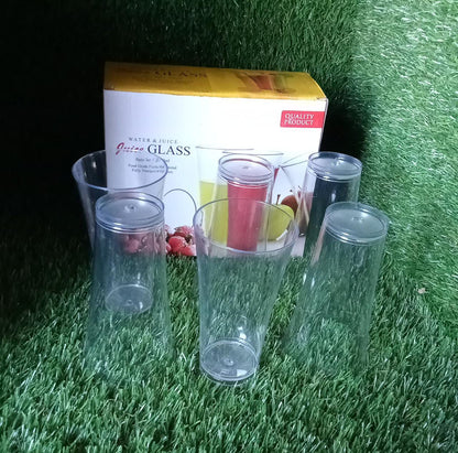 Clear plastic glasses set