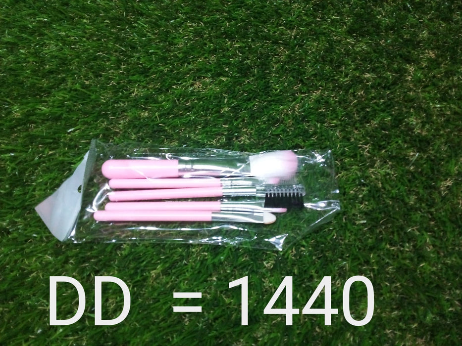 1440 Makeup Brushes Kit (Pack of 5) DeoDap